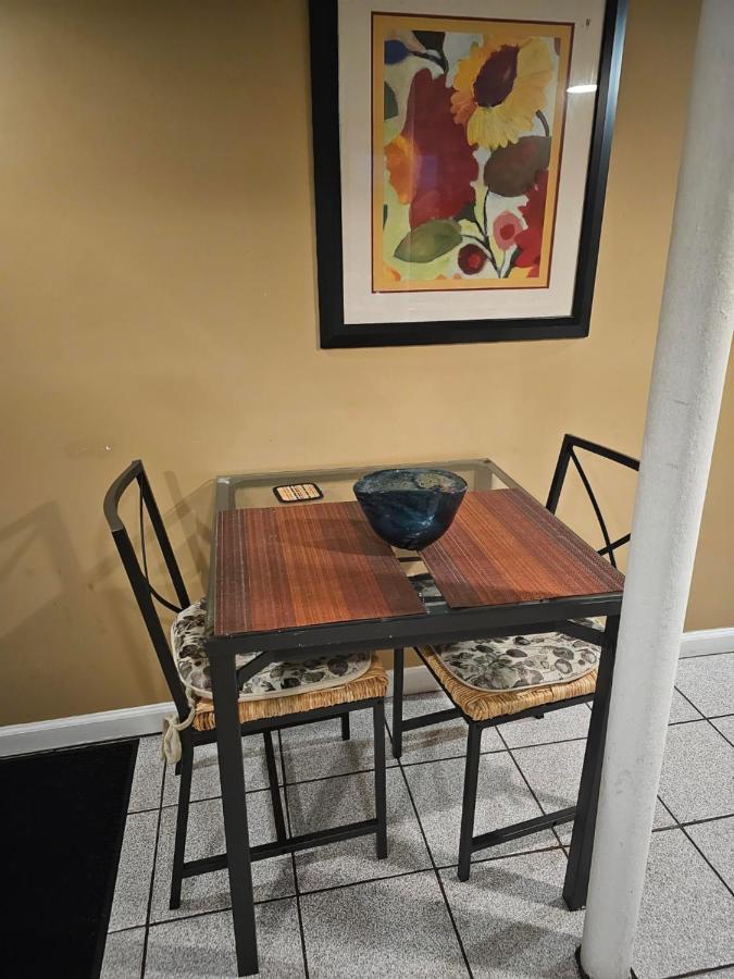 Warm Queens Apartment 5 Min From Laguardia 1 Min From Train New York Extérieur photo